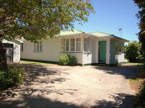 2/18 Arrowsmith Avenue, Waipahihi