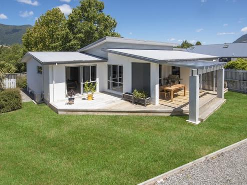 7 Whitby Close, Waikawa