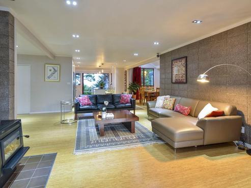 41 Tane Road, Laingholm