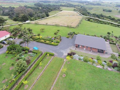 899 Upper Queen Street, Pukekohe