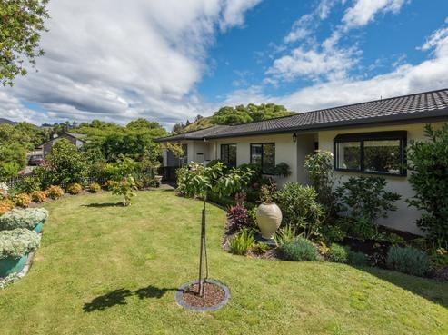 19 Rintoul Place, Brightwater