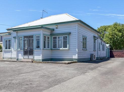 1007 Caroline Road, Mayfair