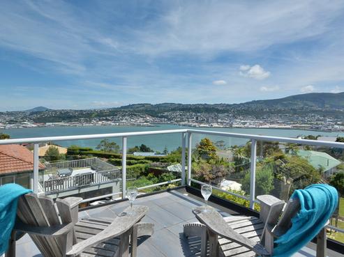 153 Larnach Road, Waverley