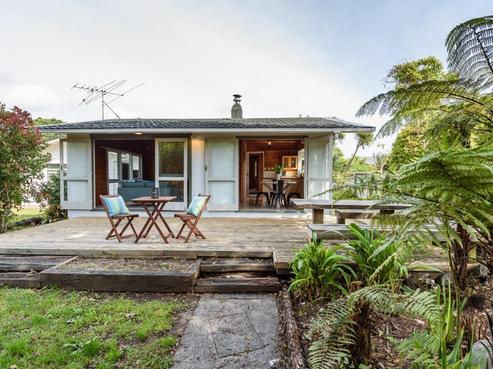 38 Park Avenue, Waikanae