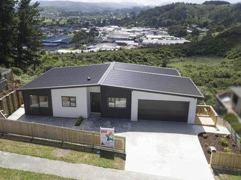 23 King Charles Drive, Kingsley Heights