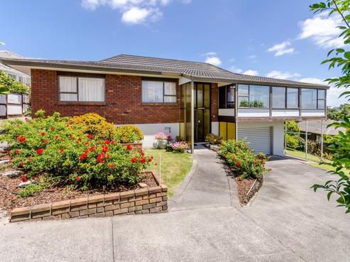 2/16 Toroa Street, Torbay