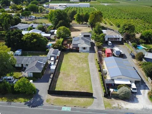 110 Norton Road, Akina