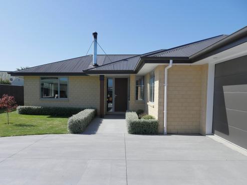 6/17 Wineberry Avenue, Amberley