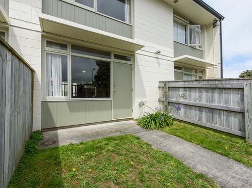 39C Campbell Terrace, Petone