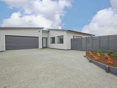 15 Fraser Colman Grove, Wainuiomata