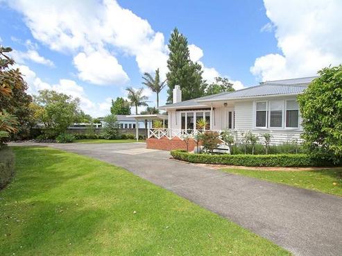 126 Hinemoa Street, Birkenhead