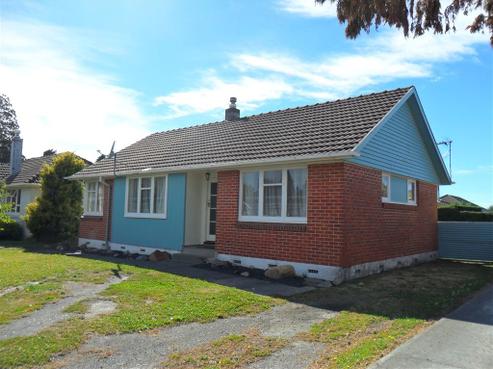 69 Davis Crescent, Netherby