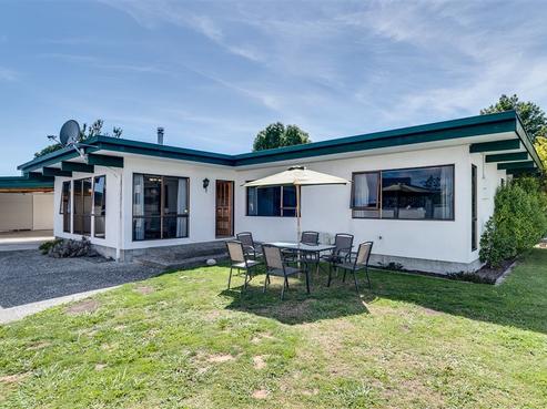 13 Leeds Place, Tamatea