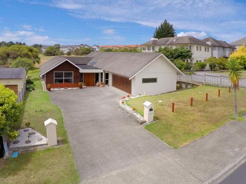 24 Fingal Way, Gulf Harbour