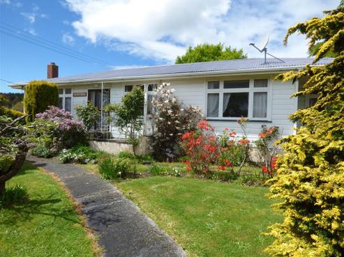 130 Salcombe Street, Kaitangata
