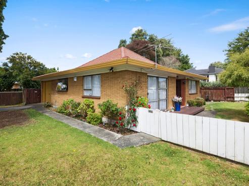 423 Great South Road, Opaheke