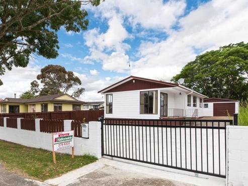 13 Caringbah Drive, Papatoetoe