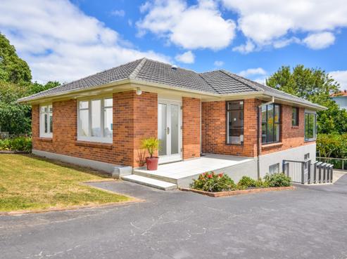 16 Hauraki Road, Hauraki