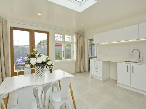 6 Tory Street, Petone