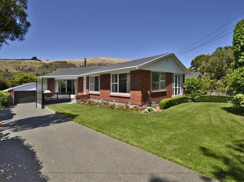 79 Wakefield Avenue, Sumner