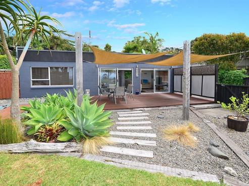 8 Norfolk Road, Stanmore Bay