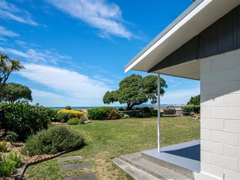 48 Rarangi Beach Road, Rarangi