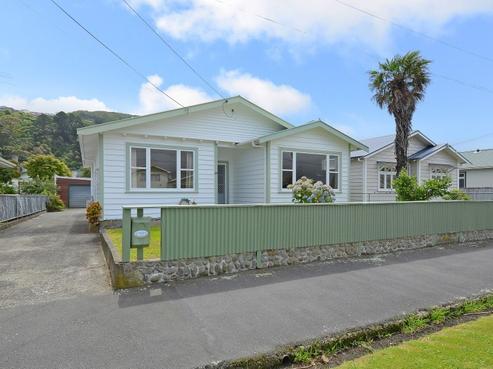 28 Moa Street, Alicetown