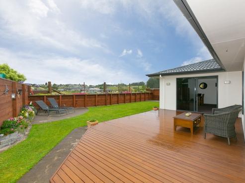 17 Winstone Place, Highlands Park