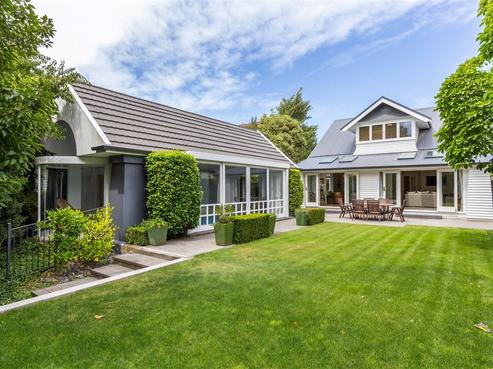 6 Weka Street, Fendalton