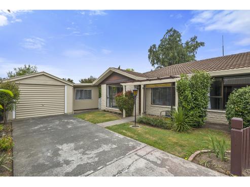52A Ambleside Drive, Burnside