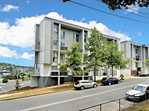 32/2 Western Springs Road, Morningside
