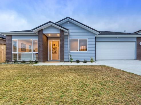 32 Paso Fino Crescent, Karaka