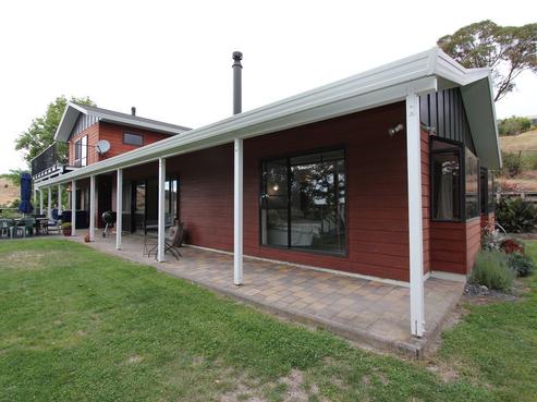 345 Hill Road, Eskdale