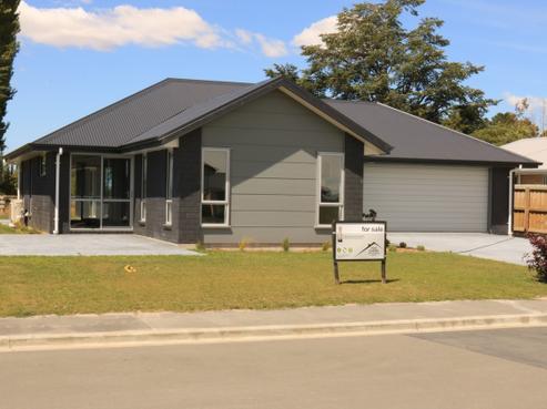 60 Braebrook Drive, Elgin