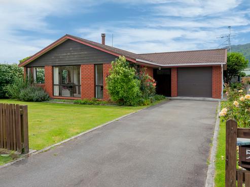 57 Ngarara Road, Waikanae
