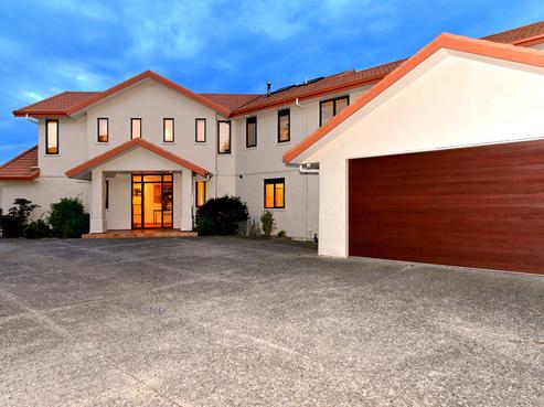 38 Highview Drive, Wakatu