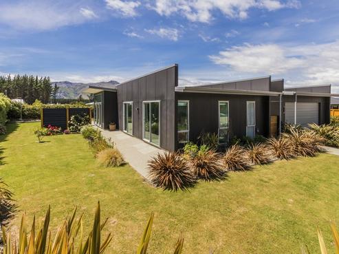 10 Paradise Place, Lake Hawea
