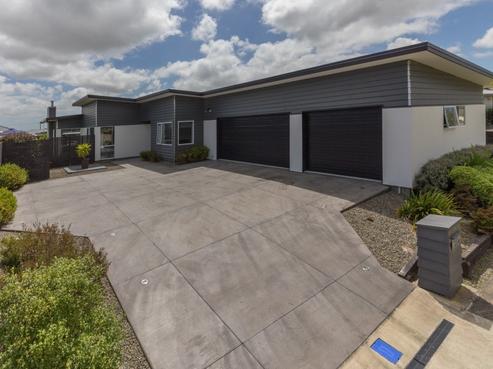 171 Pacific Drive, Fitzherbert