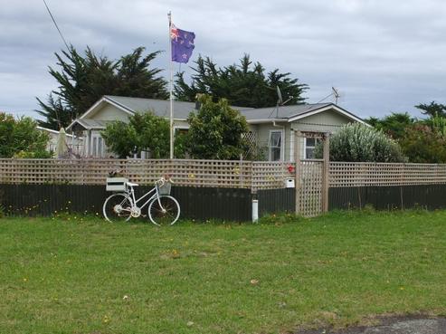 12 Ngatiawa Street, Himatangi Beach
