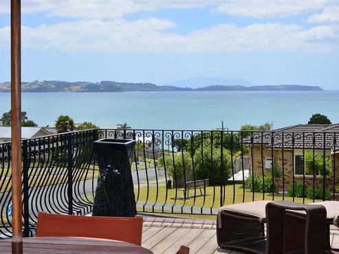 41 Mera Road, Algies Bay