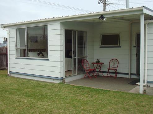 11 Nash Parade, Foxton Beach