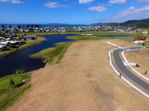115 Rangiora Crescent, Matarangi