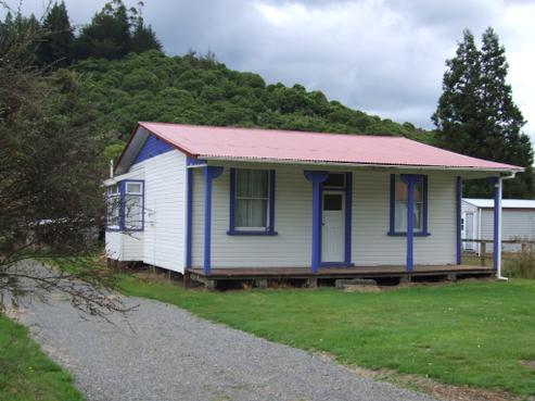 153 Raurimu Road, National Park