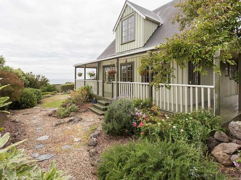 249 Major Hornbrook Road, Mount Pleasant
