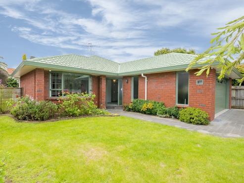 55 Kapanui Road, Waikanae