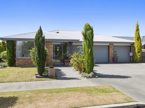 44 Burbank Drive, Aidanfield