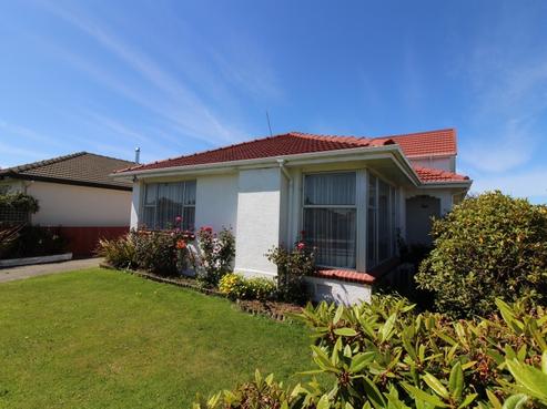 39 Adamson Crescent, Glengarry