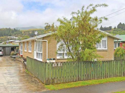 2/1228 Fergusson Drive, Brown Owl