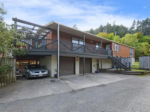 27 Forest Road, Pinehaven