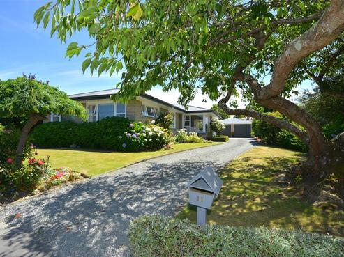 11 Oakfield Street, Burnside